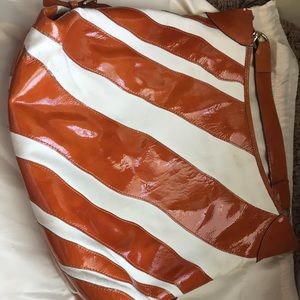 Dooney & Bourke purse